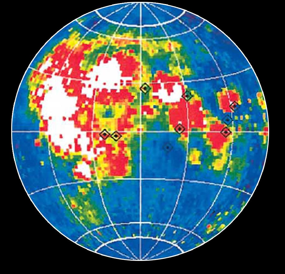 Zastoupení Fe (odpovídá měsíční dichotomii) Geochemické mapy sestavené na základě dat ze sondy Clementine ukázaly především silnou korelaci