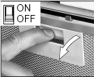 Údržba Vyjmutí a vyčištění tukových filtrů o Stiskněte a podržte tlačítko ON/OFF po dobu 3 vteřin, aby jste otevřeli dekorativní kryt a umožnili si tak přístup k tukovým filtrům.