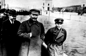 Hlavní osoby: Josif V.