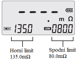 Počáteční displej módu nastavení komparátoru Nastavení horního limitu (HIGH) 1. Stiskněte tlačítka UP/DOWN a nastavte maximální číslo (bliká). 2. Stiskněte tlačítko SET.