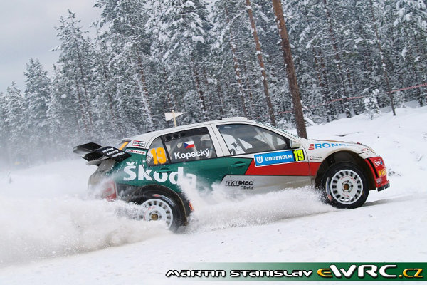 na něj v cíli chybělo 5,5 s. Obsadil tak 10. místo. Swedish ally 2007 Další soutěž byla také na sněhu a ledu - Norská rally, která byla premiérově ařaená do kalendáře MS.