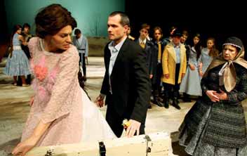 REPERTOÁR PODPORUJÍ NÁS OPERA Giuseppe Verdi NABUCCO 2. 5. (18.30), 12. 5. (18.30), 2. 6. (18.30), 10. 6. (18.30) Bedřich Smetana PRODANÁ NEVĚSTA 8. 5. (16.00) Giuseppe Verdi LA TRAVIATA 5. 6. (16.00), 9.
