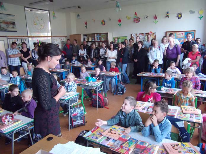 Prvňáčci v naší škole 1. září 2011 společně s ostatními žáky vkročili poprvé do Základní školy, Liberec, Kaplického i noví prvňáčci.