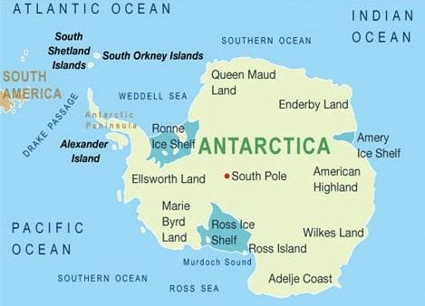 POVRCH velká rozloha (cca 9 % zemské souše) i průměrná nadmořská výška pevniny 1 958 m včetně šelfových ledovců a 2 194 m bez nich nejstarší část je tvořena antarktickým pevninským štítem, téměř 96 %
