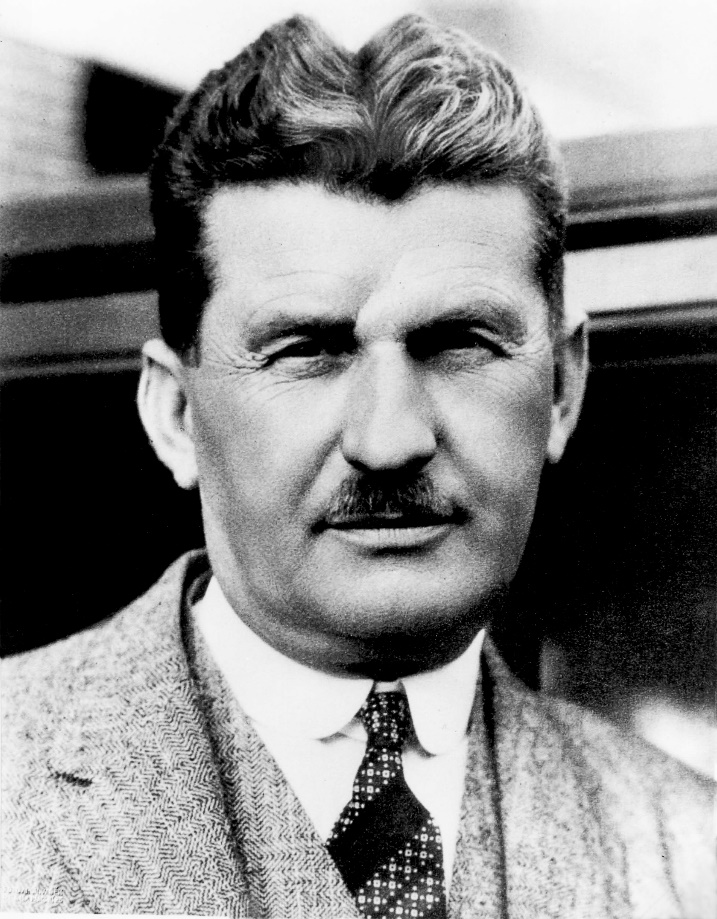 Vitráž podle návrhu Tomáš Baťa, snímek z r.