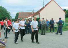 15. týden duben 2007 Na mrskut se těší hlavně kluci Pondělí velikonoční Dušan 9 Darja