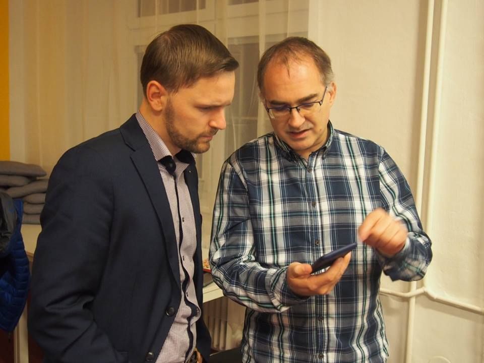 PROFICIO dále tvoří 13 dobrovolnic 20 lektorů s různým odborným zaměřením (psycholog, etoped, speciální pedagogové, pedagogové, právníci,