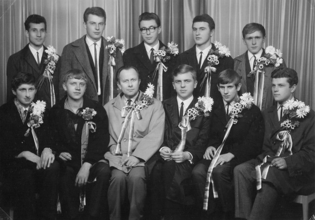 Odvedenci ročník 1948 Před padesáti lety, 15. listopadu 1966, byli povoláni k odvodu pro výkon základní vojenské služby mládenci ročníku 1948.