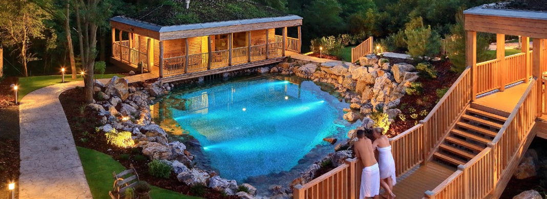 Wellness hotel a kongresové centrum Maximus Resort, Brněnská přehrada Referenční projekt Činnosti AD Group: Zajištění financování projektu Ekonomické poradenství Zpracování podnikatelského záměru