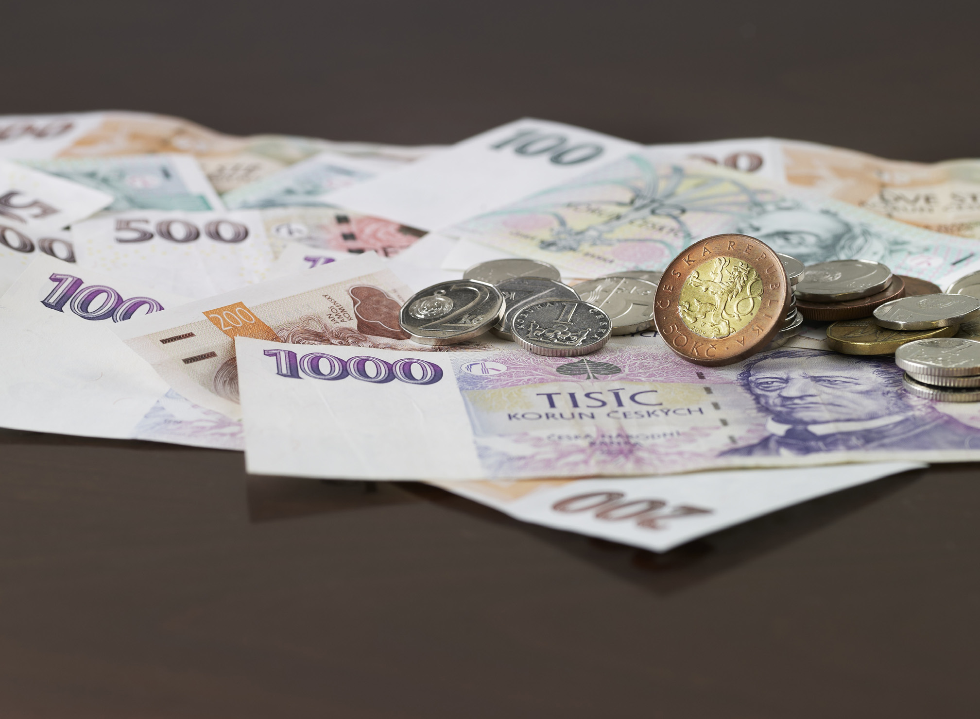 Obsah 1. ÚVODNÍ SLOVO GENERÁLNÍHO ŘEDITELE........................................................ 3 2. VYBRANÉ ÚDAJE O SPOLEČNOSTI... 4 3.