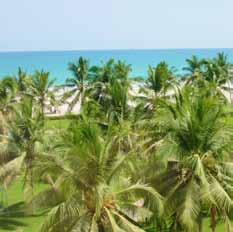 Omán Salalah Crowne Plaza Resort Salalah Crowne Plaza Resort Salalah ***** POPIS HOTELA UBYTOVANIE PLÁŽ > hlavná reštaurácia, à la carte reštaurácia > 3 bary, nočný klub > obchody, zmenáreň, bankomat