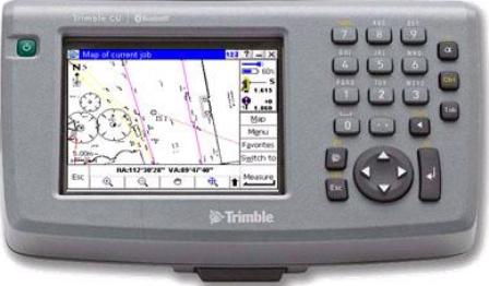 1. POPIS TRIMBLE S8 A SEZNAM POUŽITÉHO VYBAVENÍ Trimble SurePoint T M technologie Tato technologie usnadňuje měření při vibracích a zatížení - Trimble S8 aktivně opravuje nežádoucí pohyb. 1.