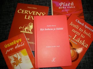 Neplaťte poštovné vyberte si z prémiových knih : Vyberete-li jakoukoliv z prémiových knih, neplatíte za zásilku poštovné. Platí to např. i u hry Tajemství srdce a mysli, kterou tímto doporučujeme.