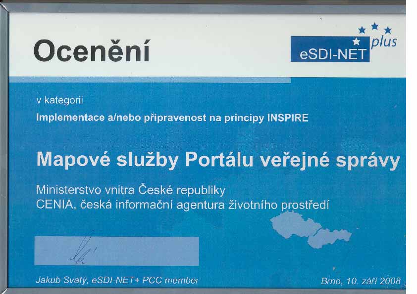 Mapové služby Portálu veřejné správy provozovány od roku 2005 ve spolupráci MV (správce) a MŽP (provozovatel, CENIA) rozvíjeny ve spolupráci s dalšími subjekty VS za koordinace MV použity mapové