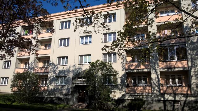 Předmět ocenění: Znalecký posudek č. 65-4254/16 o odhadu tržní hodnoty nemovitých věcí (obvyklé ceny) pro účel exekučního řízení pro exekutora Mgr.