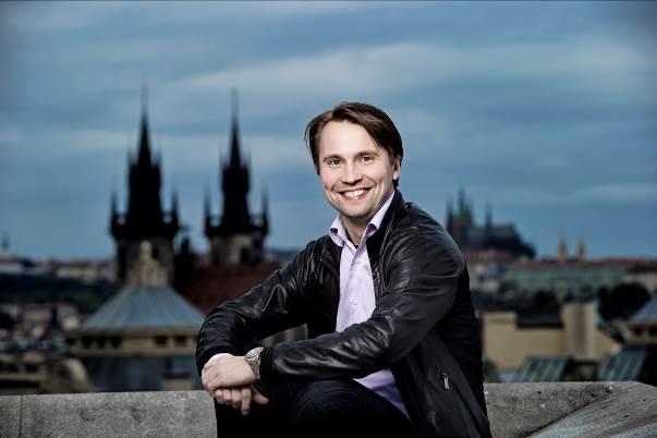 Novinářský servis a bližší informace: Mgr. Anna Černá Symfonický orchestr hl. m. Prahy FOK e-mail a.cerna@fok.