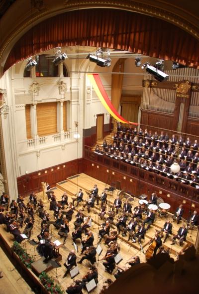 VÝROČNÍ ZPRÁVA A ZPRÁVA O VÝSLEDKU HOSPODAŘENÍ za rok 2008 1. ÚVOD Symfonický orchestr hl. m.
