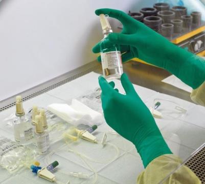 Příklady trendy v kontaminaci: LÉKÁRNY Cyklofosfamid Platina Lékárny Stoly 2008 2015 Preparation