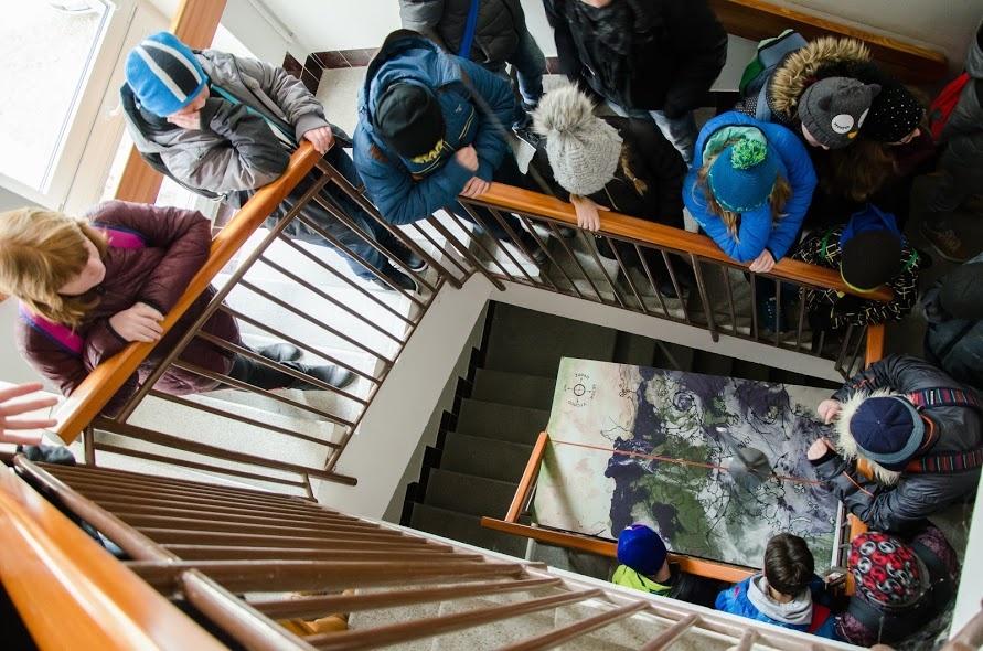 V úterý 6. prosince se uskutečnila exkurze do planetária v Hradci Králové. Jeli na ni žáci sedmých tříd.