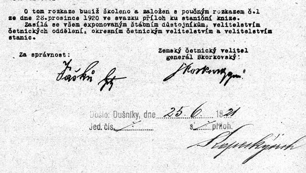 pouze odvětil, že ho nevytáhnel a stále šel dál. Zareagoval až na zvýšení nabídky o litr kořalky do arestu.