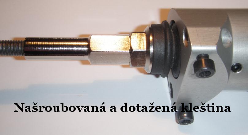 B.1. Nastavení svařovací pistole PHM 250 /GD 22/25 B.1.1. Nastavení kleštiny pro práci s keramickými ochrannými kroužky Dodávané svařovací zařízení jsou vybaveny příslušenstvím KR 10, které obsahuje kleštiny ( M 6 - M 10 ).