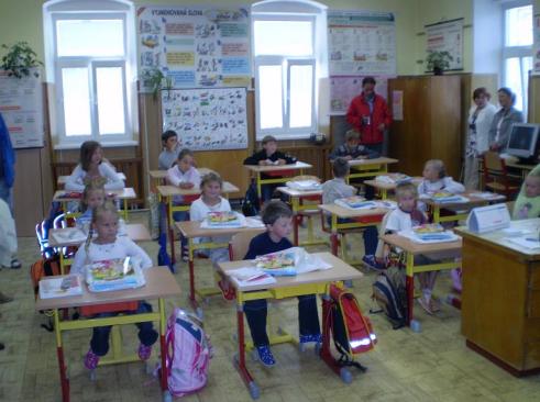 je ten, kdo má bohatý obsah ţivotní, kdo dovede poctivým úsilím aspoň z části uskutečnit své ideály. Domnívám se, ţe vzpomínka na tohoto vzácného člověka by neměla vymizet z naší paměti.