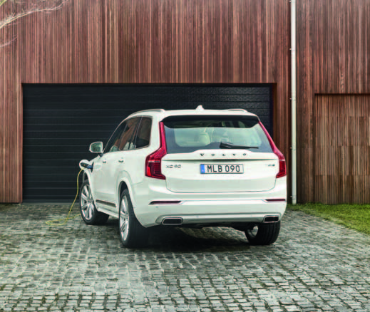 NOVÉ VOLVO XC90 16 NOVÉ VOLVO XC90 Seznamte se s naší představou luxusu.