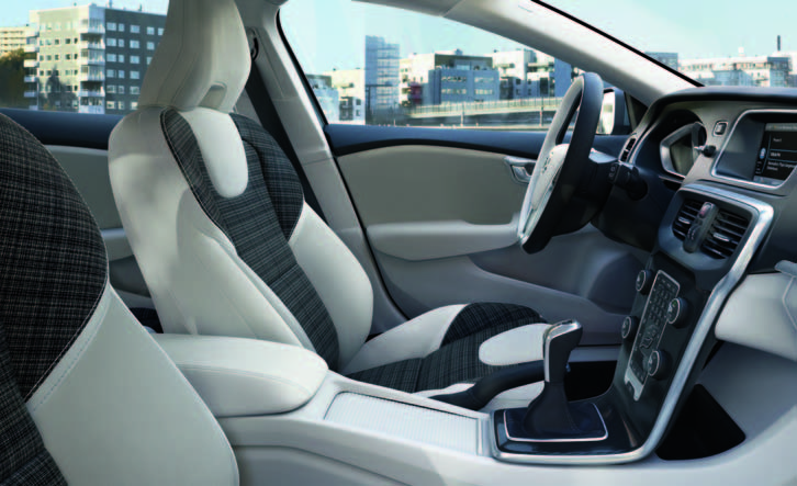 Modelová řada Volvo VOLVO V40 Volvo, které nezapře svou DNA. Stvořeno pro život.