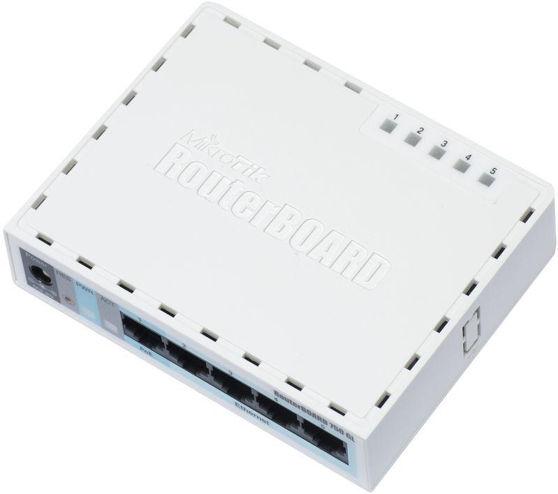 5.2 MikroTik RouterBoard 750 GL RouterBoard RB750GL je kompaktním routerboardem s pěti Gigabit Ethernet porty. Je to ideální zařízení pro malé podnikové či domácí sítě.