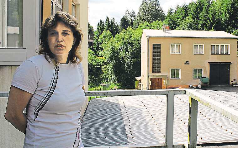 Havlíčkobrodsko 27. června 2014 3 Klienti už zpátky do Petrklíče nechtějí. Láká je spíšbarborka DOKONČENÍ ZE STRANY 1 Charita si ovšem zodchodu uživatelů služeb těžkou hlavu nedělá.