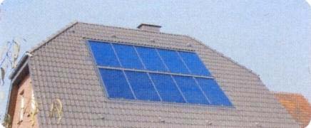 Rozvoj fotovoltaiky EAZK připravuje projekty ve Zlínském kraji v oblasti instalace fotovoltaických elektráren na střechy budov: EAZK provádí průzkum zájmu, hledá investory, projektanty, dodavatele