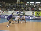 ZPRAVODAJ Věstník Českého volejbalového svazu 10 2006 MUŽSKOU REPREZENTACI ČEKÁ LETOŠNÍ VRCHOL - MS Před MS mužů... str. 4 Ještě k ME juniorek... str. 7 Velká volejbalová oslava v Sazka Aréně.