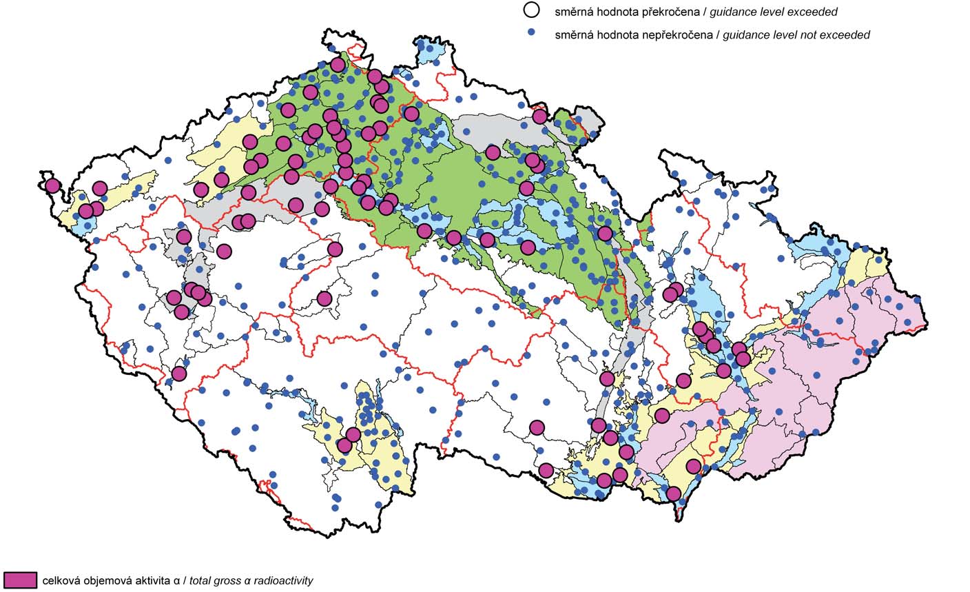 Mapa III.8 Výskyt zvýšených hodnot celkové objemové aktivity α v podzemních vodách v roce 21. Map III.