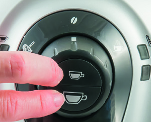 www.philips.com/support Instructions Instrukcja obsługi 17 Polski English If you don t turn off the machine you will be making a coffee instead of activating the descaling cycle! Wyłączyć urządzenie!