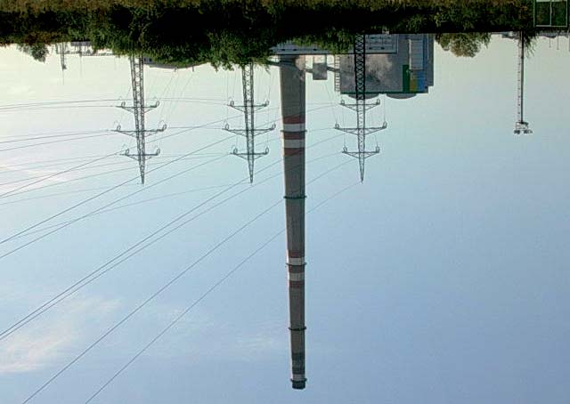 hodnoty, způsobené lokální disipací energie, pohybem trhlin či poruchami (případně i v předpětí), zjištěny nebyly (materiálový útlum).