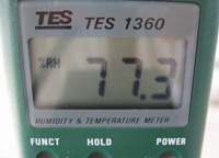 4.3 TEPLOTA PODKLADU Teplota podkladu > +10 C. Teplotu podkladu je nutné měřit průběžně během aplikace.