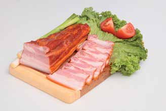 Podľa týchto symbolov spoznáte osvedčenú slovenskú kvalitu -24% 099 Maslo tradičné 250 g jednotková cena 3,96 EUR/kg -50% 049 Slanina na opekanie 100 g jednotková cena 4,90 EUR/kg V ponuke voľná