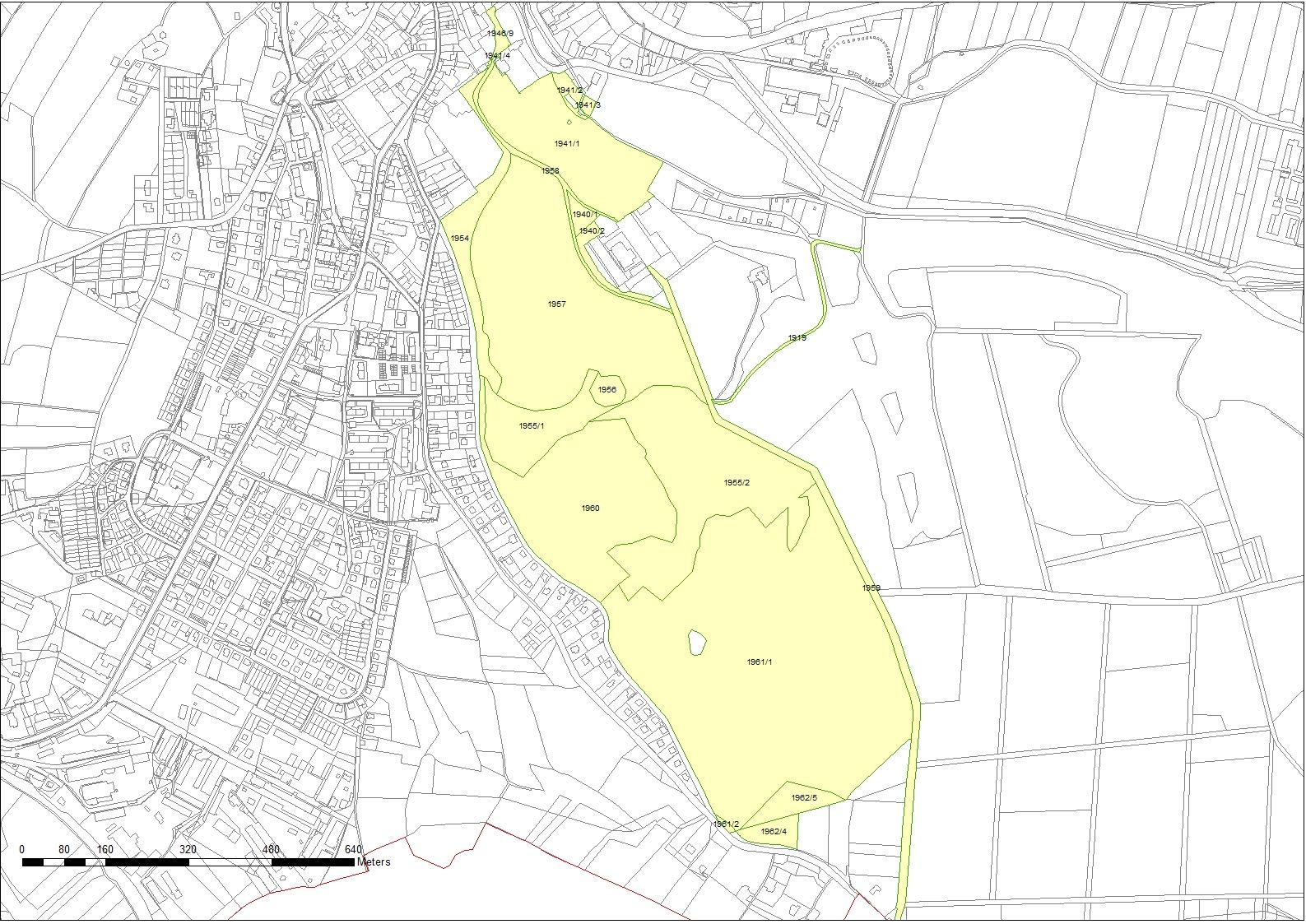 Místo Vymezení prostranství Zámecký park - část Vstupní branou do zámku v prostoru vinařských závodů, asfaltovou komunikací podél zahradnictví, zdí a plotem zámeckého parku až na ulici Lukavská.