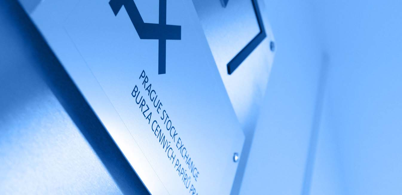 Činnost burzy v roce 2006 Rozvojové projekty K hlavním projektům roku 2006 patřila především příprava vypořádání futures kontraktů a dalších derivátových produktů v návaznosti na zahájení obchodování