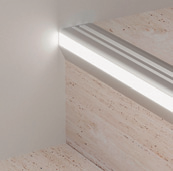 prolight Prostep Prostep e Protect LED jsou dvě řady schodových lišt z eloxovaného hliníku. Dvě nové nabídky pro zvýraznění efektu designu a zvýšení bezpečnosti prostor.