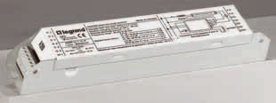 elektronická konvertná jednotka elektronická konvertná jednotka Faktor svetelného toku (FST) (1) 640 10 640 08 640 08 640 10 Bal. Obj. ã. Elektronická konvertná jednotka V súlade s normou EN 609 24.