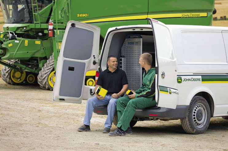 Vynikající podpora a zázemí Kvalita servisu a rychlost dodávek náhradních dílů pro techniku John Deere je všeobecně známá.