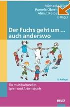 Seite 3 Suhr, Antje: Sätze rollen Wörter fliegen. Bewegte Sprachförderung in Kita und Grundschule. Don Bosco Verlag 2008. ISBN: 978-3-7698-1704-1. Kinder laufen, hüpfen, klettern, balancieren.