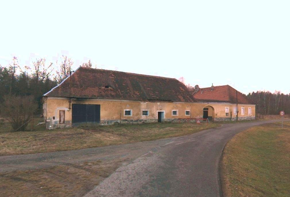 Tomkův mlýn Identifikační údaje Název mlýna Tomkův mlýn Čp. 23 Ulice -Lokalita (vesnice, město) Byňov PSČ 374 01 Okres České Budějovice Katastrální území Byňov GPS 48 49'42.925'' 14 47'27.