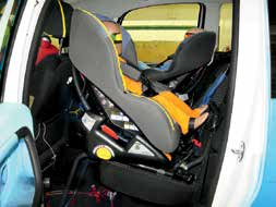 Detská autosedačka Baby One Plus (5L0 019 900) Cena: 129,22 Detská autosedačka ISOFIX G 0/1 (5L0 019 905) Cena: 239,98 s rámom RWF na upevnenie proti smeru jazdy (DDF 000 003A) Cena: 152,29 Detská