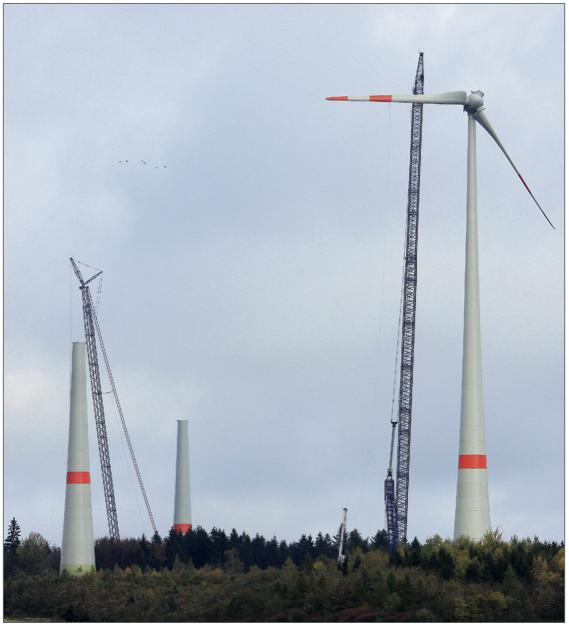 Větrná energie v Evropě a Česku 2011 - statistika V roce 2011 bylo ve světě nainstalováno celkem 41.236 MW výkonu větrných elektráren, tj.