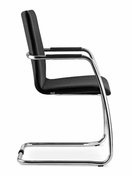 With its ergonomics and comfort, Stream is a range for everyday use. Stream chairs can be fitted with an array of modern ergonomic features and accessories.