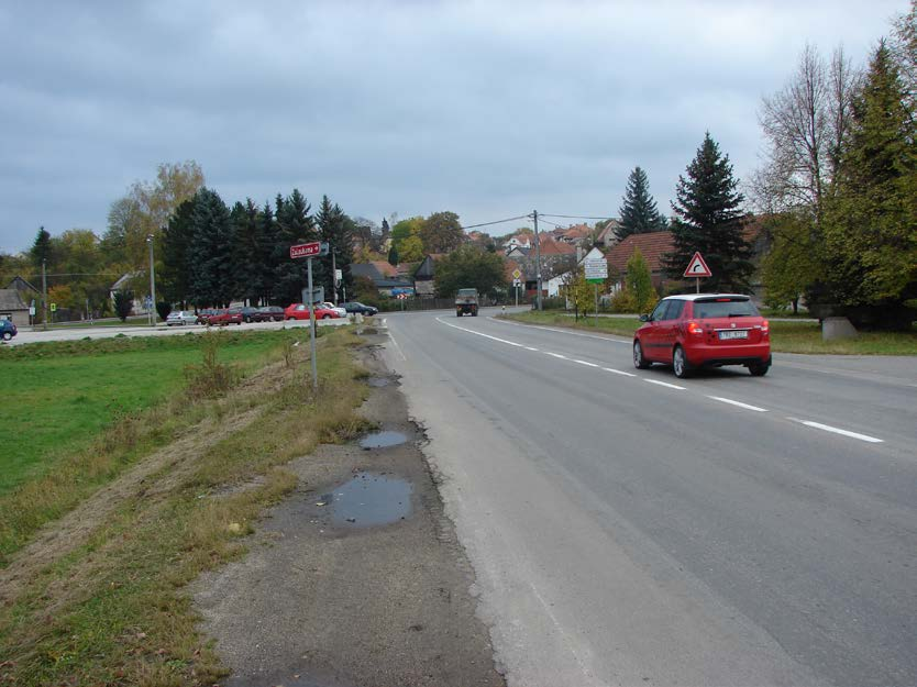 OBRÁZEK 15 - POHLED DO ULICE KAPT.