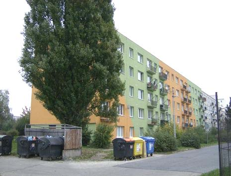 ZNALECKÝ POSUDEK O CENĚ OBVYKLÉ číslo 0509-198/2013 NEMOVITOST: Bytová jednotka č. 587/22 s příslušenstvím a pozemky Katastrální úd