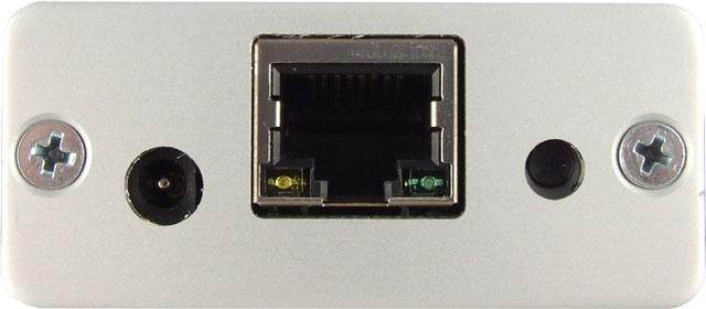 TME INDIKACE Kontrolka ON (zelená) Indikace napájecího napětí. (Na obr. 36 horní LED.) Kontrolka DCD (žlutá) / Kontrolka Connection (žlutá) Svítí, je-li navázáno spojení na datovém portu. (Na obr. 36 dolní LED.